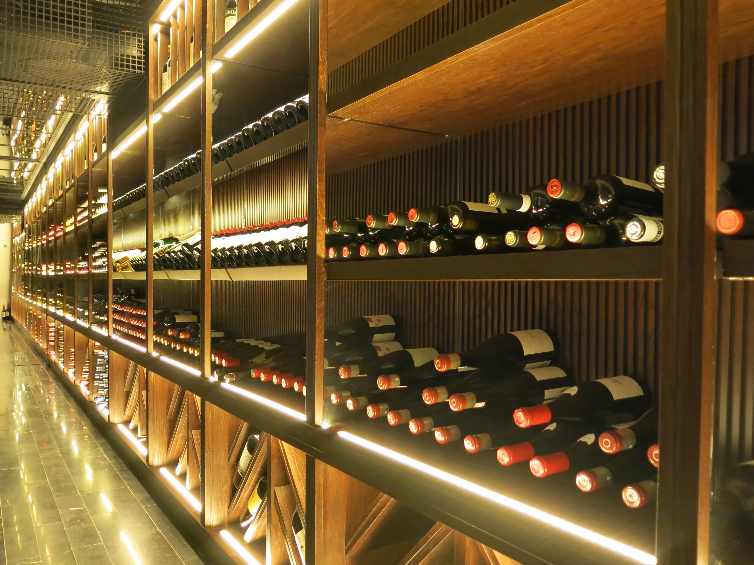 BIBO Dani Garcia - Restaurant Wine Room Madrid — photograph 2 of 3