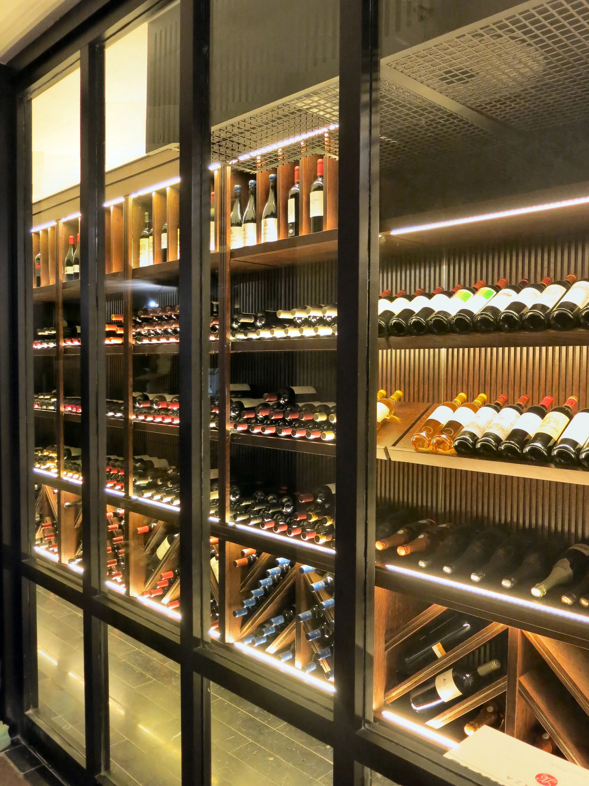 BIBO Dani Garcia - Restaurant Wine Room Madrid — photograph 3 of 3