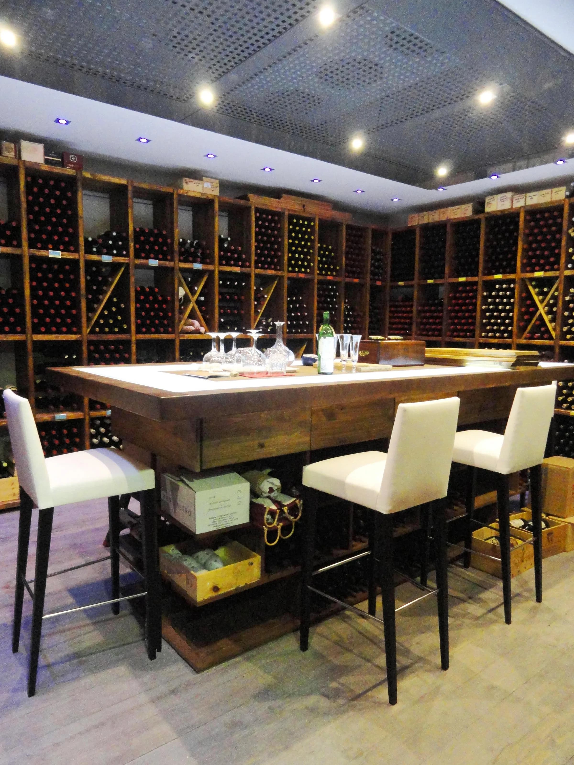 Luxury Wine Tasting Table Moraleja Spain