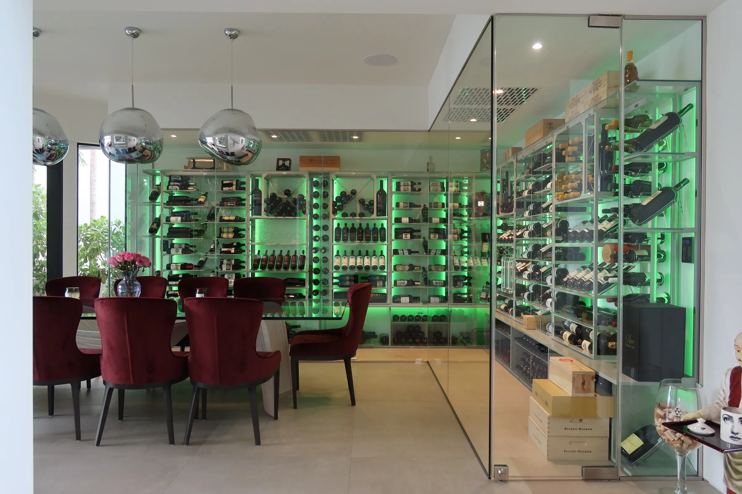 Modern wine cellar stainless steel tempered glass Venetian wine collection