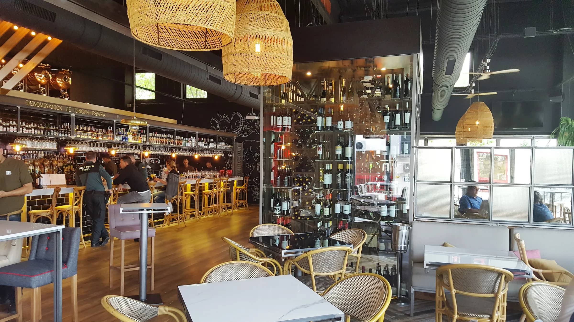 Restaurant wine storage Las Rozas Spain contemporary commercial wine cellar design